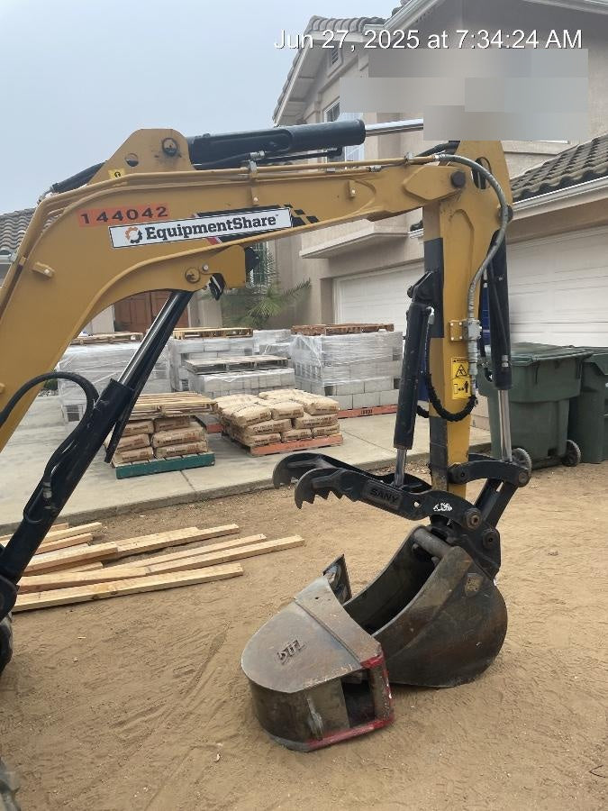 2024 STEEL UNLIMITED 12" Bucket, Mini Excavator - Steel Unlimited
