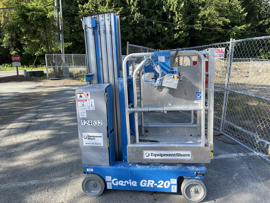 2020 GENIE GR-20