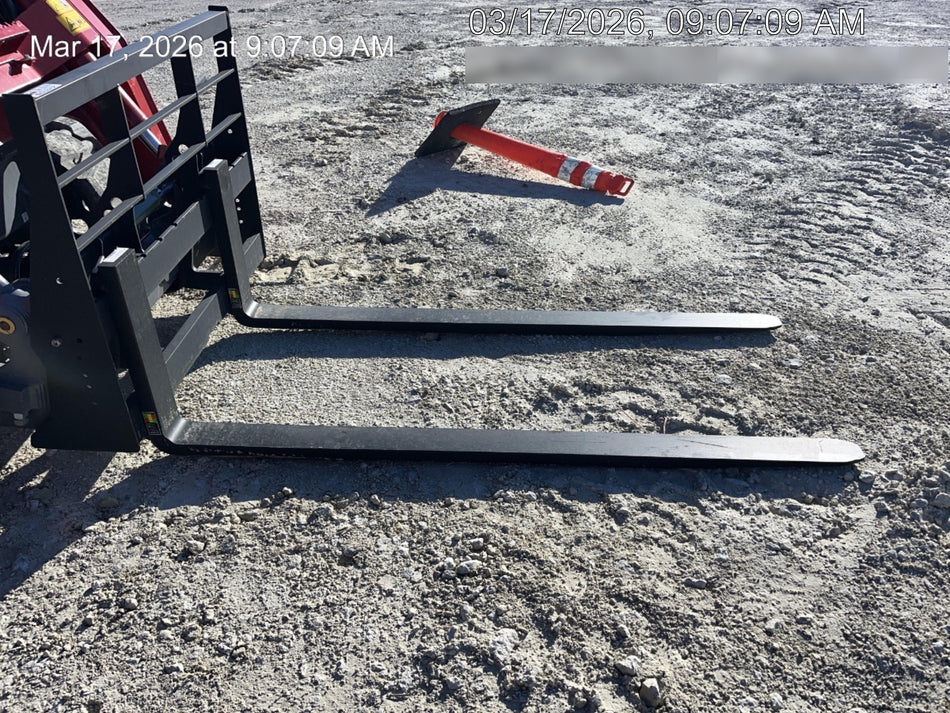 2026 ARROW MATERIAL HANDLING 72" Pallet Forks - Arrow