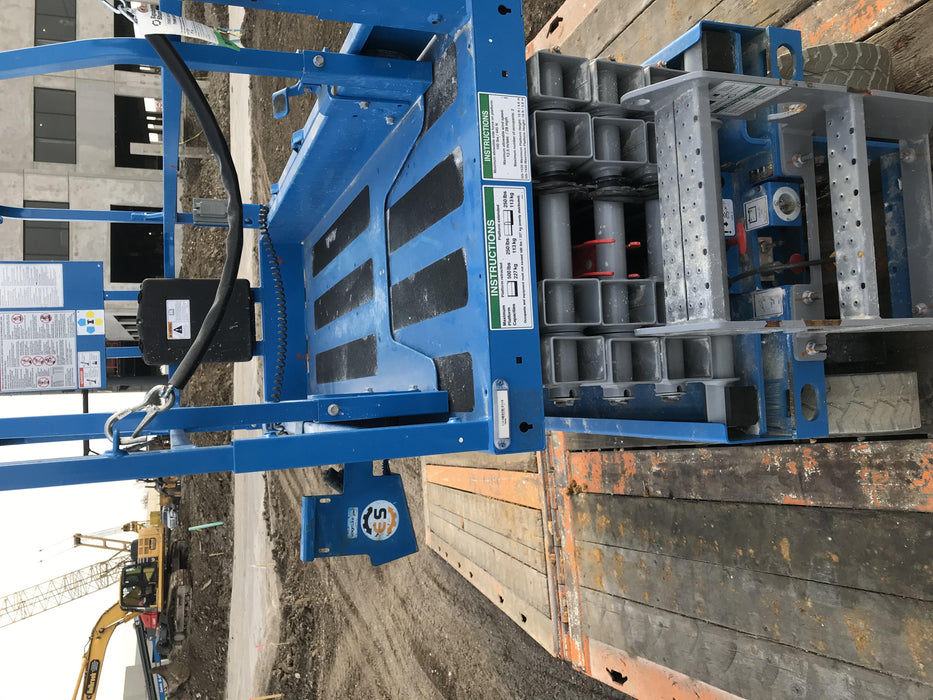 2019 Genie GS-1930 Fixed Rails with Chain Entry