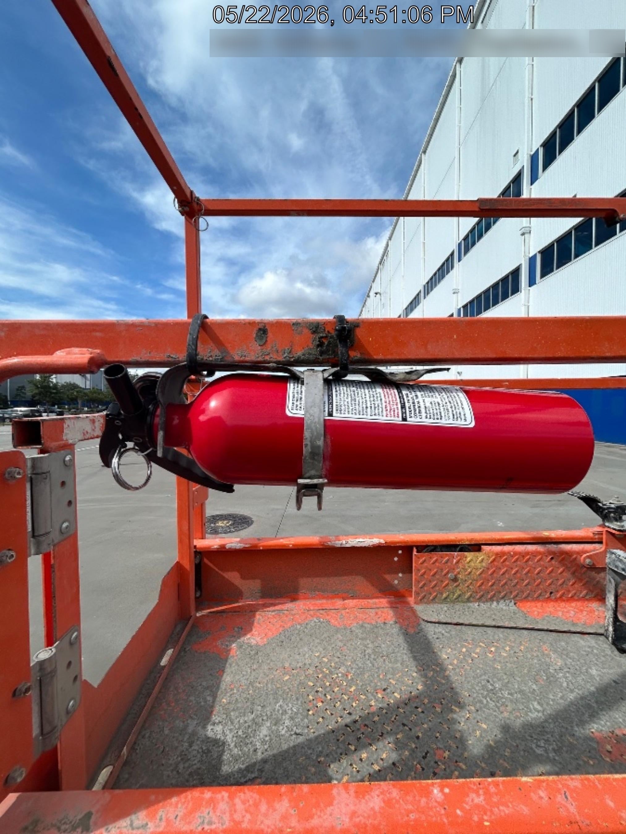 2023 JLG ES2632