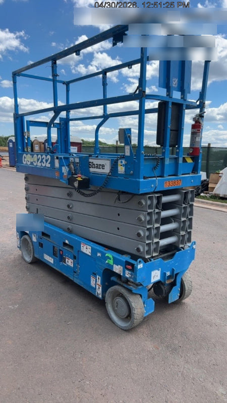 2021 GENIE GS-3232