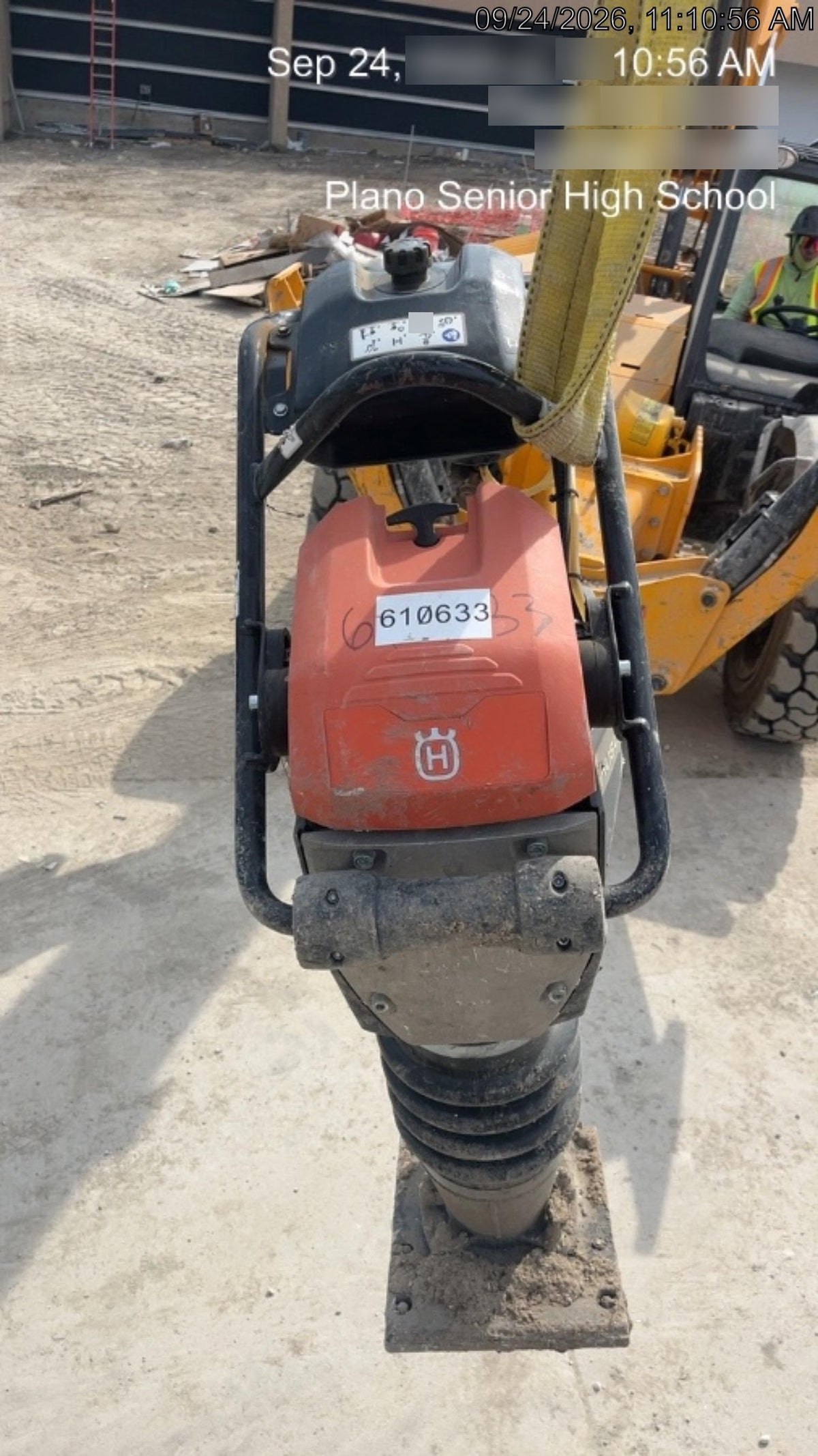 2025 HUSQVARNA LT6005