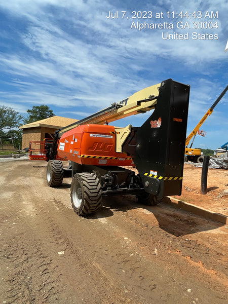 2023 JLG 800AJ