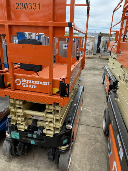 2022 JLG ES1932