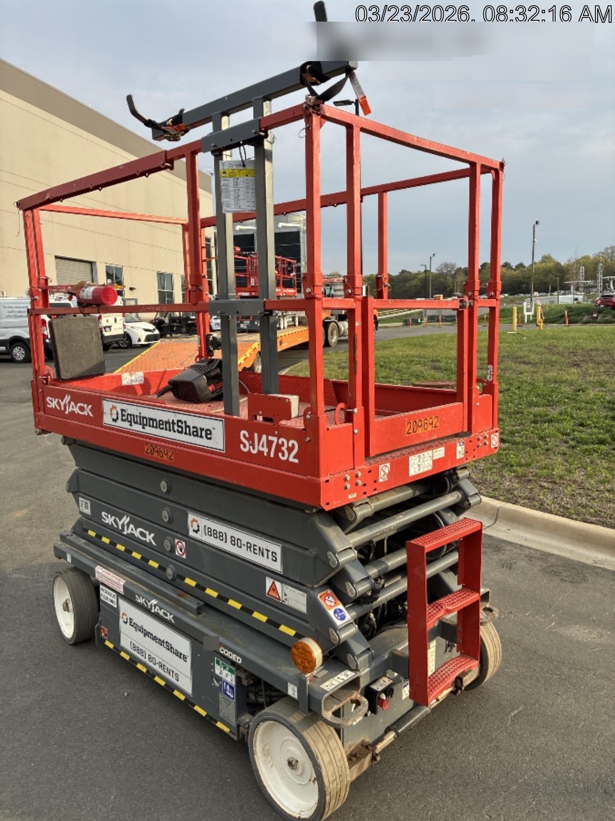 2022 SKYJACK SJ4732