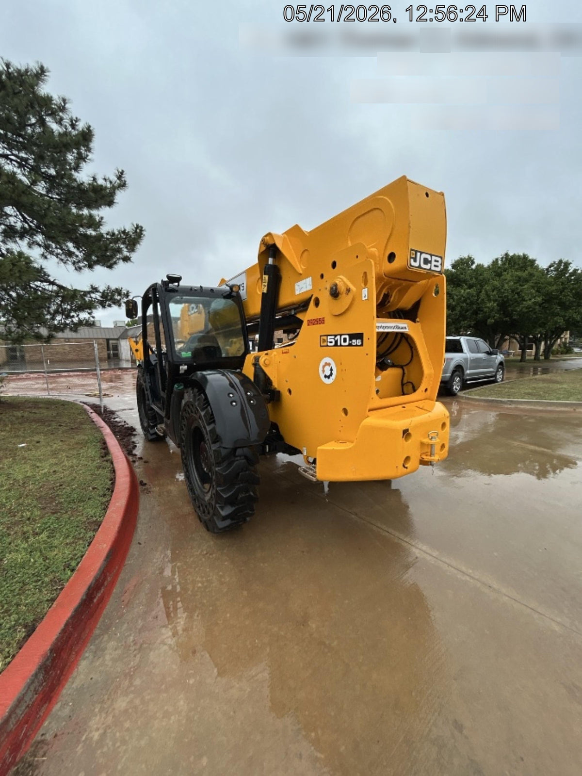 2023 JCB 510-56