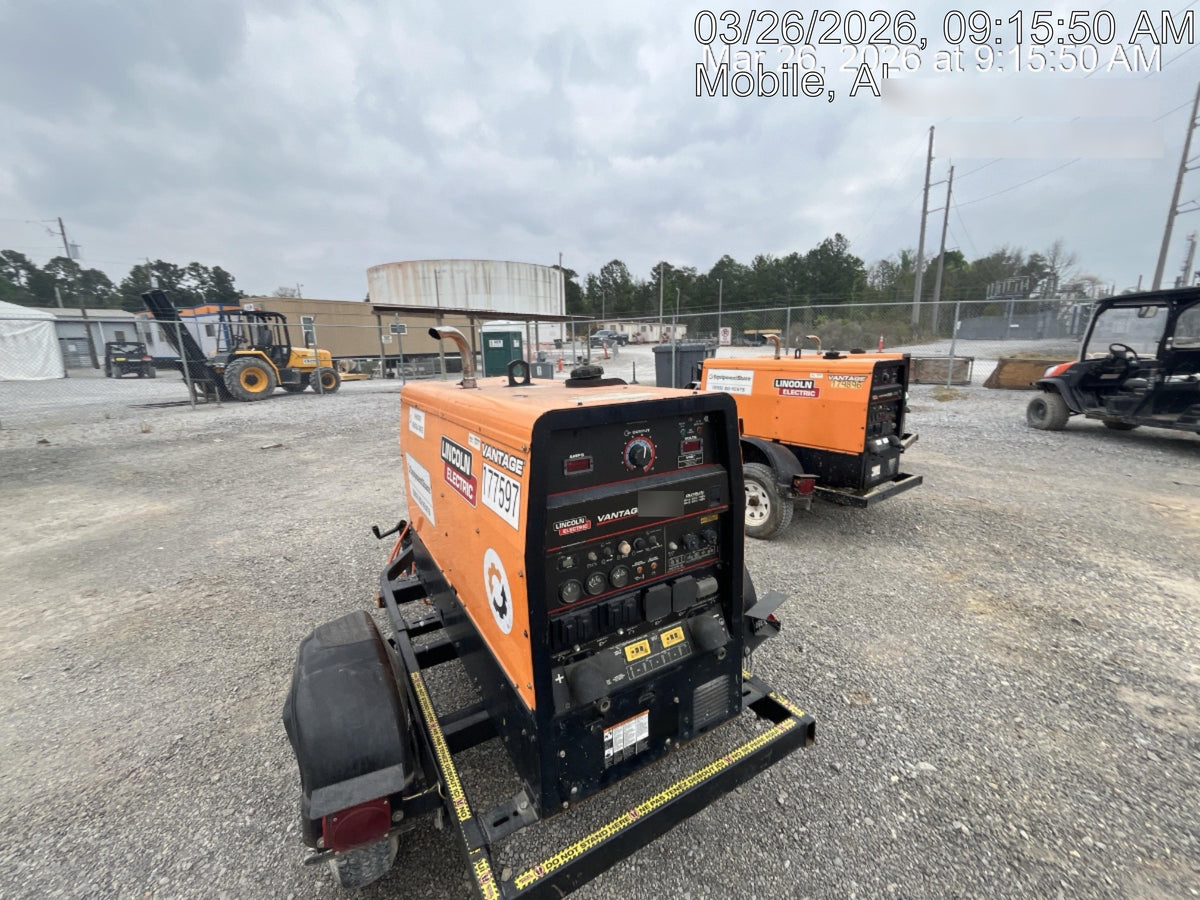 2021 Lincoln Electric Vantage 322 Vantage 322 Ready Pak 3 w/ Decals, ORANGE (includes trailer, cable rack, fender light kit) NO Telematics