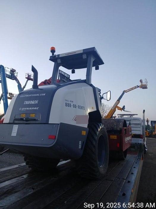 2024 DYNAPAC CA1400D