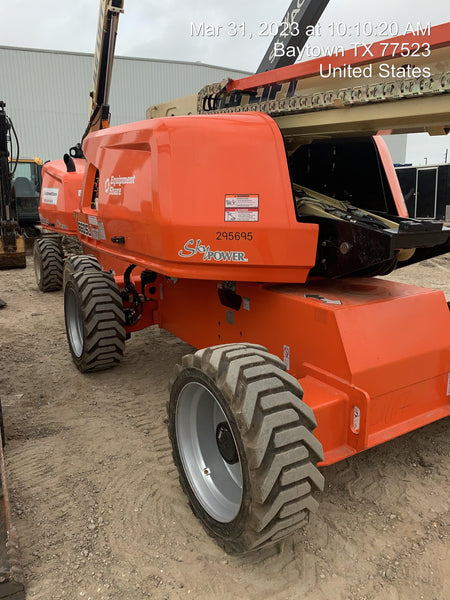 2023 JLG 660SJ