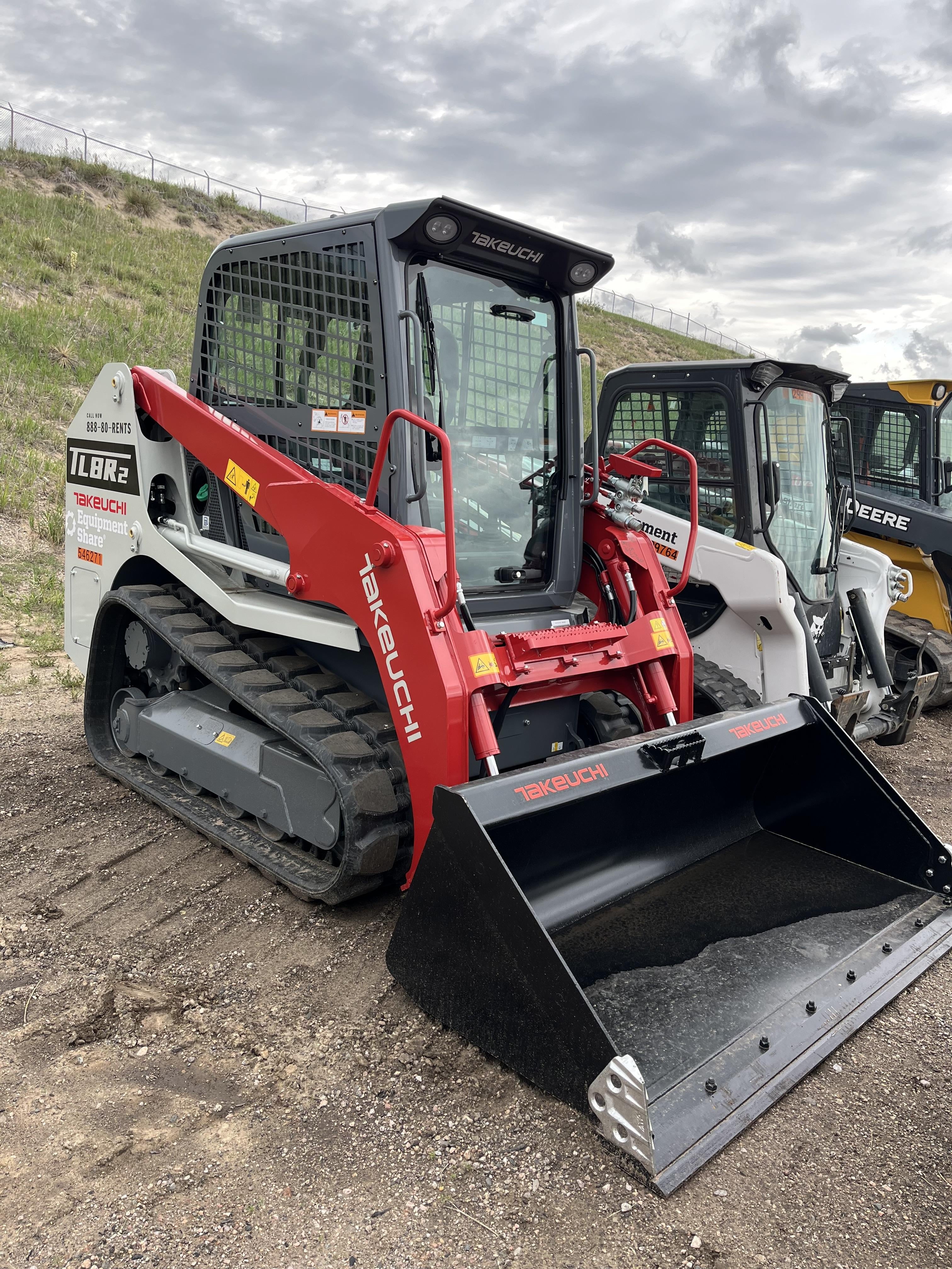 2025 TAKEUCHI TL8R2-CR