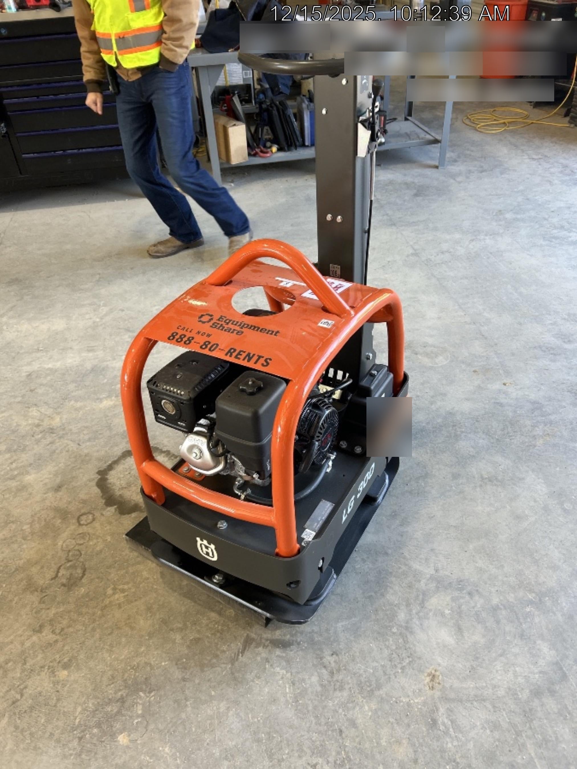 2025 HUSQVARNA LG300
