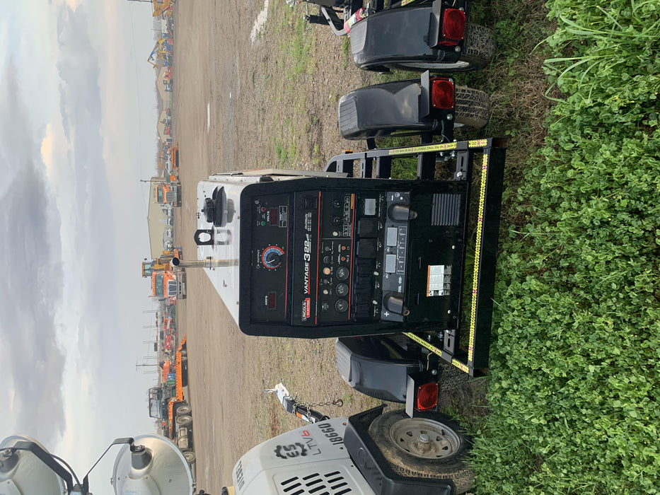 2019 Lincoln Electric Vantage 322 Welder Ready-Pak 3, Two wheel trailer, Fender and Light kit, Cable Rack