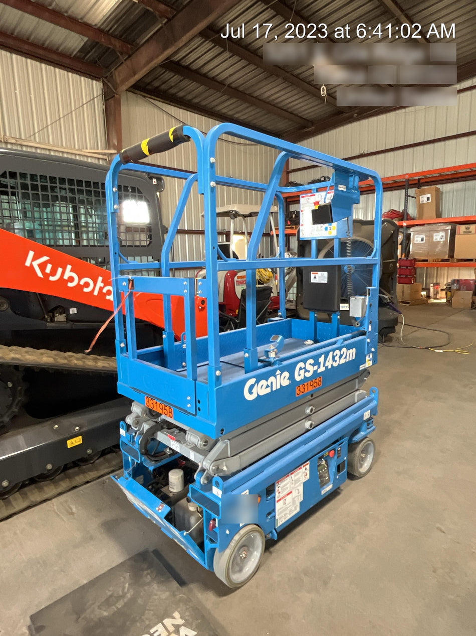 2023 GENIE GS-1432
