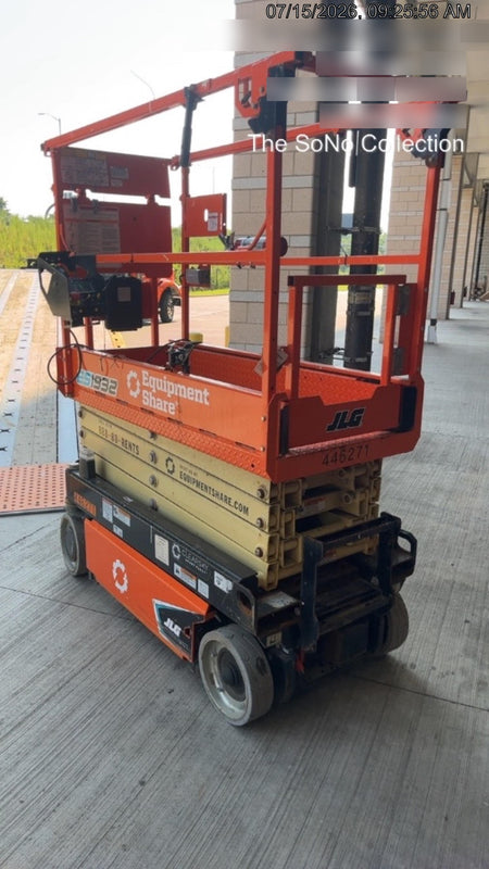 2024 JLG ES1932