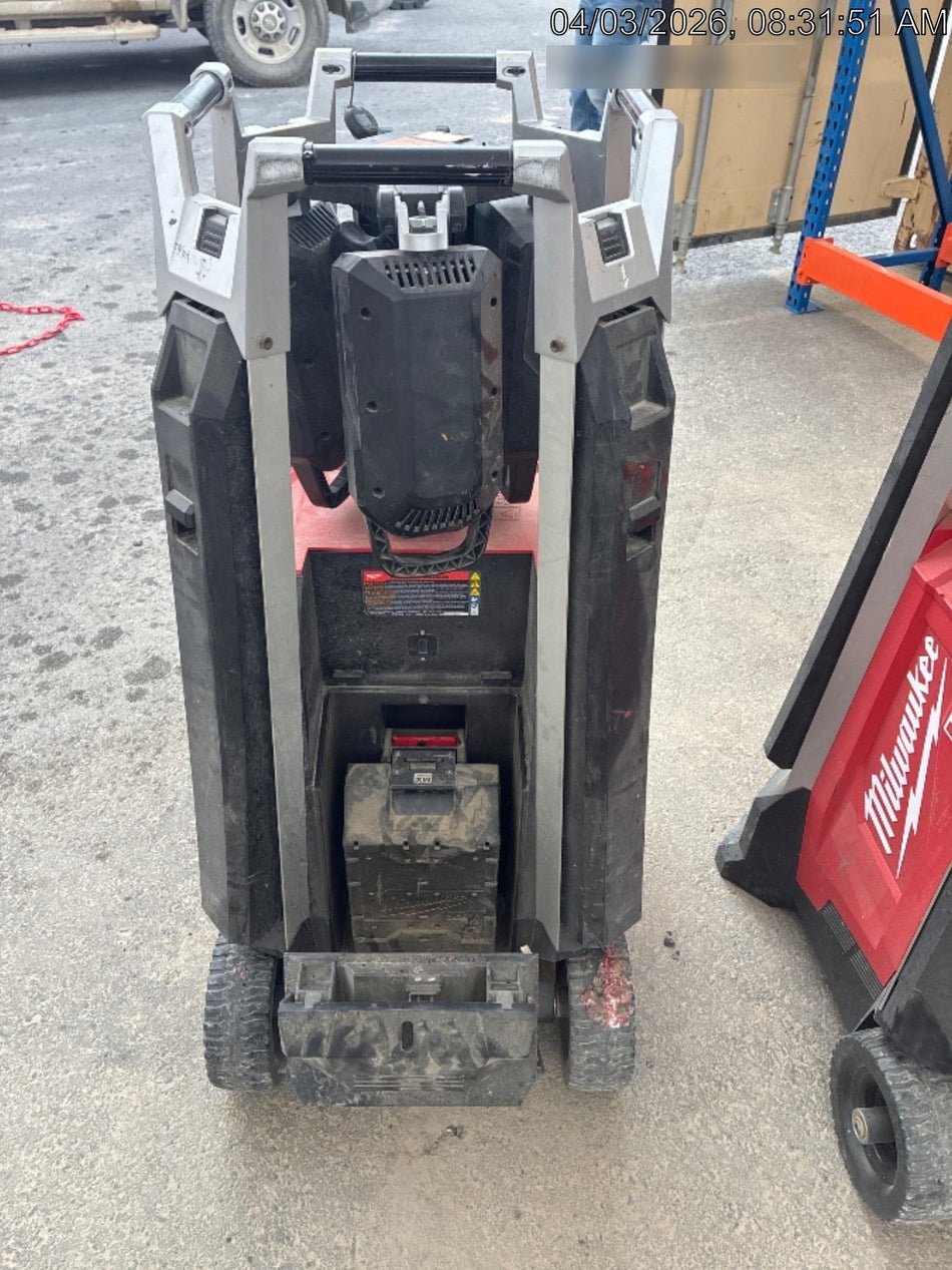 2021 MILWAUKEE MXF041-1XC