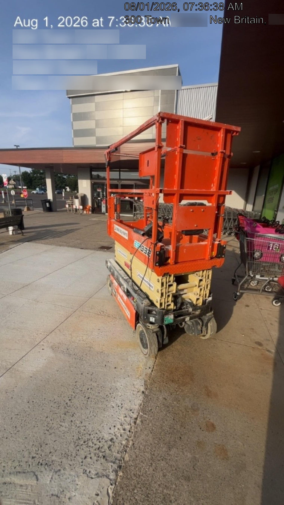2022 JLG ES1932