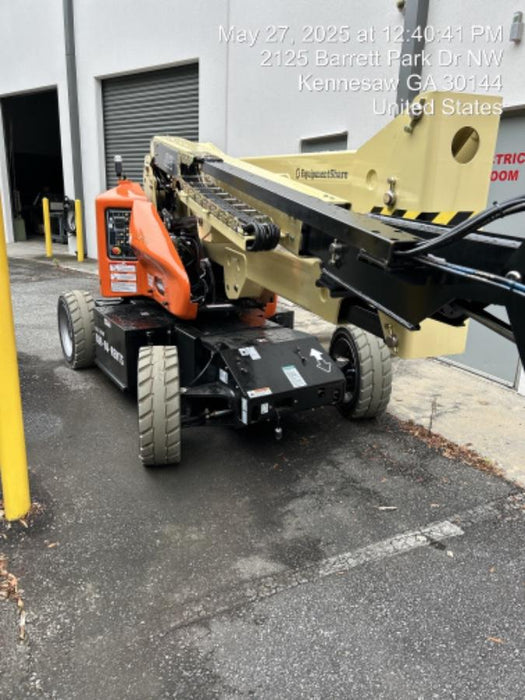 2025 JLG E450AJ
