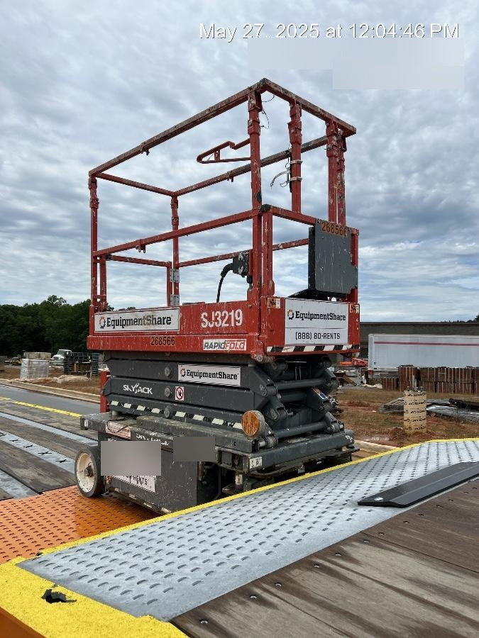 2023 SKYJACK SJ3219