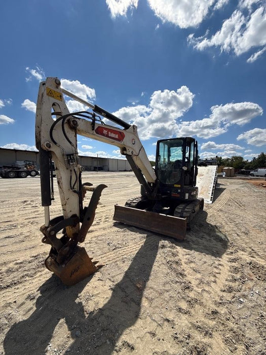 2022 Bobcat E50 Cab/Heat/Air, Rubber Tracks, Manual QC, Hydraulic Thumb