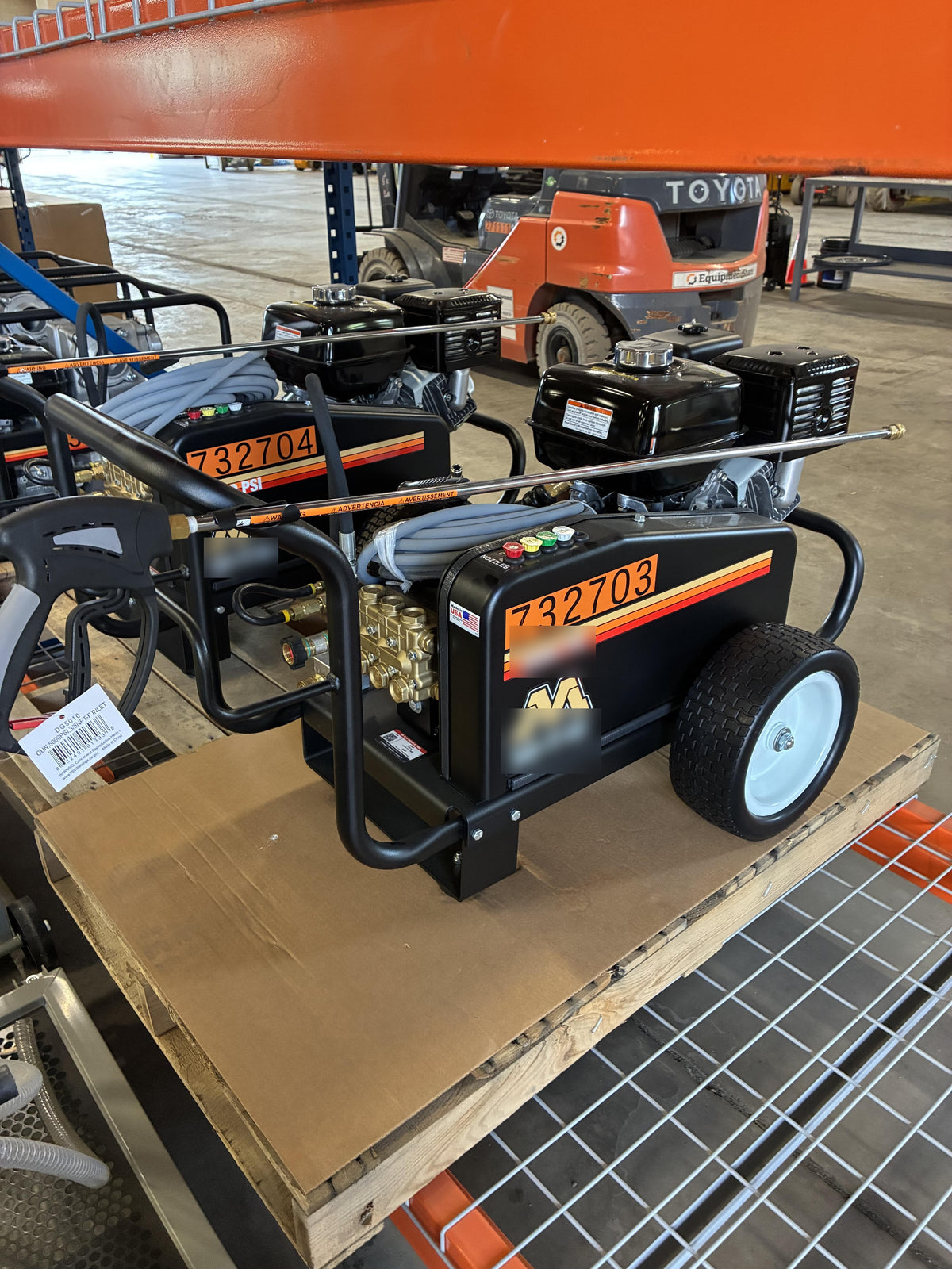 2026 MI-T-M CW-3504-5MGH