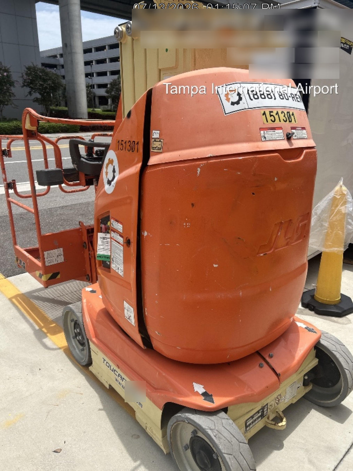 2021 JLG 26E