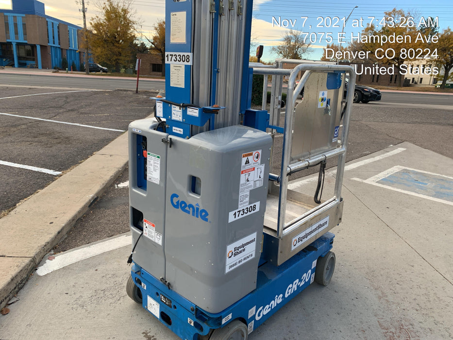 2021 GENIE GR-20
