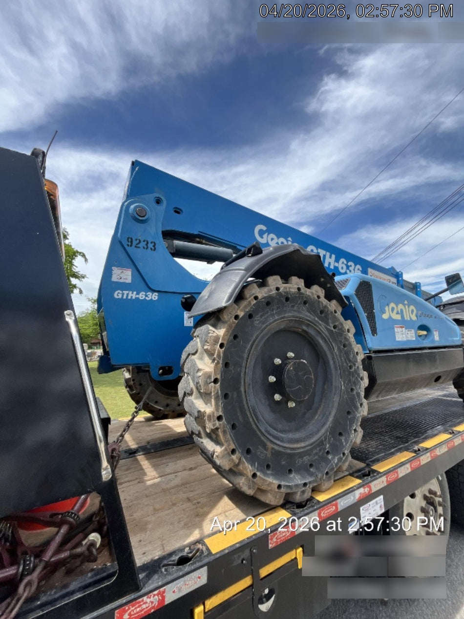 2018 Genie GTH-636 Genie GTH-636 w/Open ROPS, Solid Tires, Work Light/Beacon, 48" Carriage and Forks