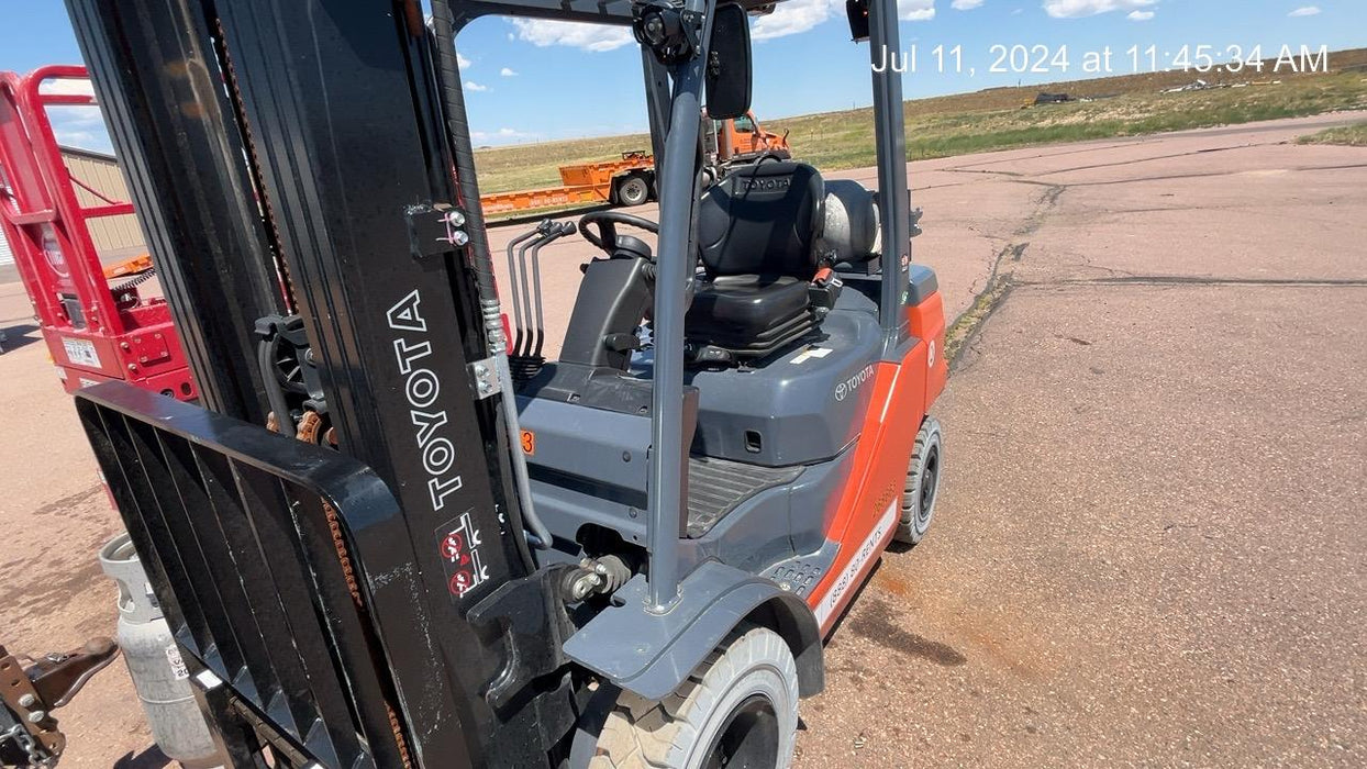 2022 TOYOTA 50-8FGU25