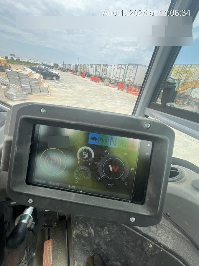 2025 WACKER NEUSON DV604 Cab Standard Tires