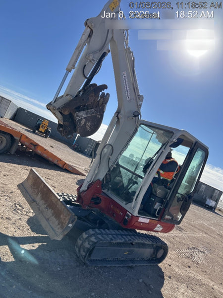 2023 TAKEUCHI TB235-2CR