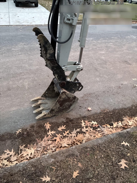 2021 TAKEUCHI TB235-2CR