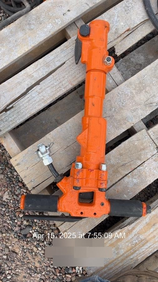 2024 MICHIGAN PNEUMATIC ES-TPB30-1-TRACKER