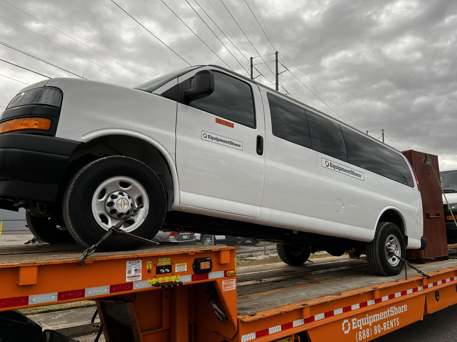 2023 CHEVROLET Express Van - Rental