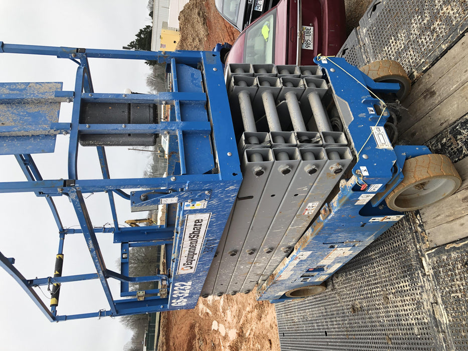 2019 Genie GS-3232 Standard Options