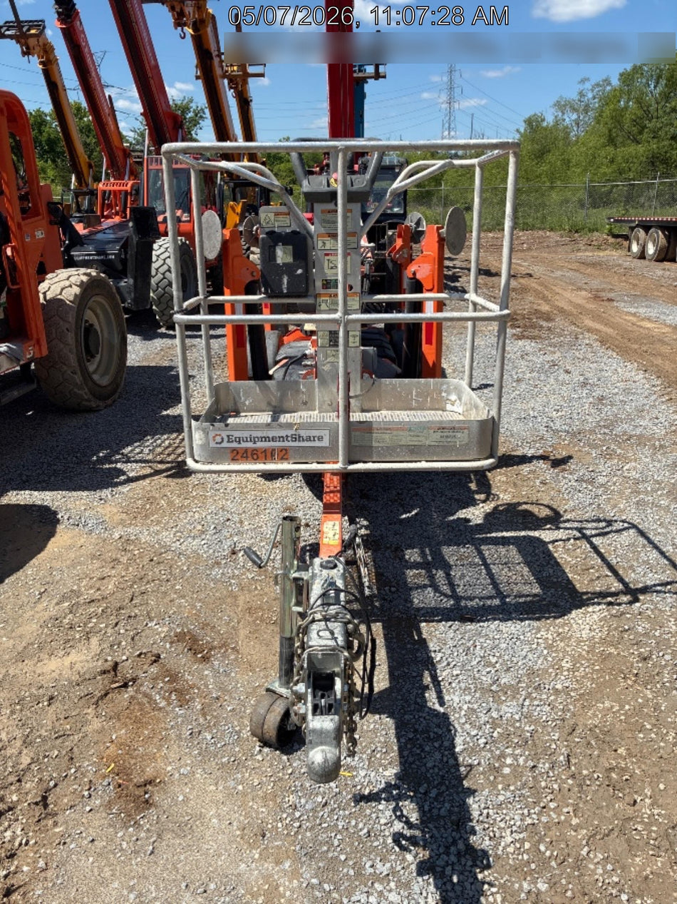 2022 JLG T350