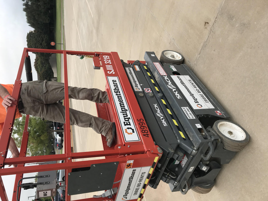 2019 Skyjack SJIII-3219 Standard Options, Trojan Batteries