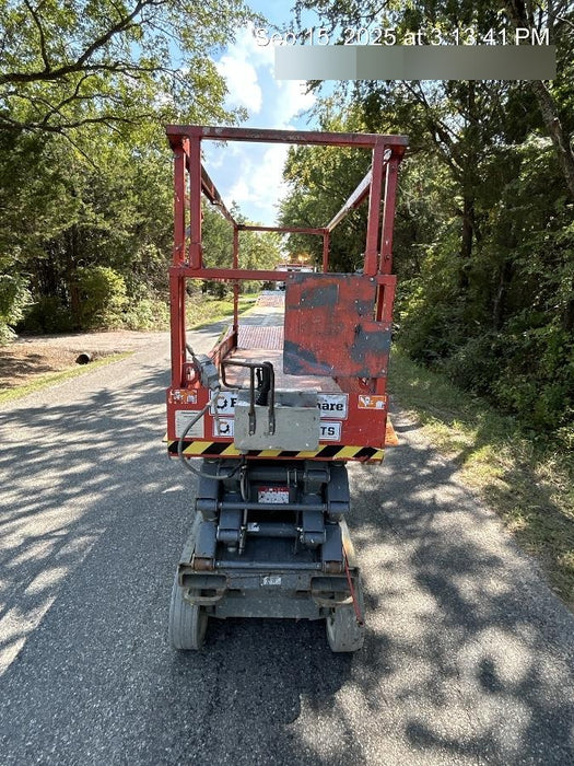 2018 Skyjack SJIII-3226 Skyjack SJIII3226 Scissor Lift w/Trojan Batteries