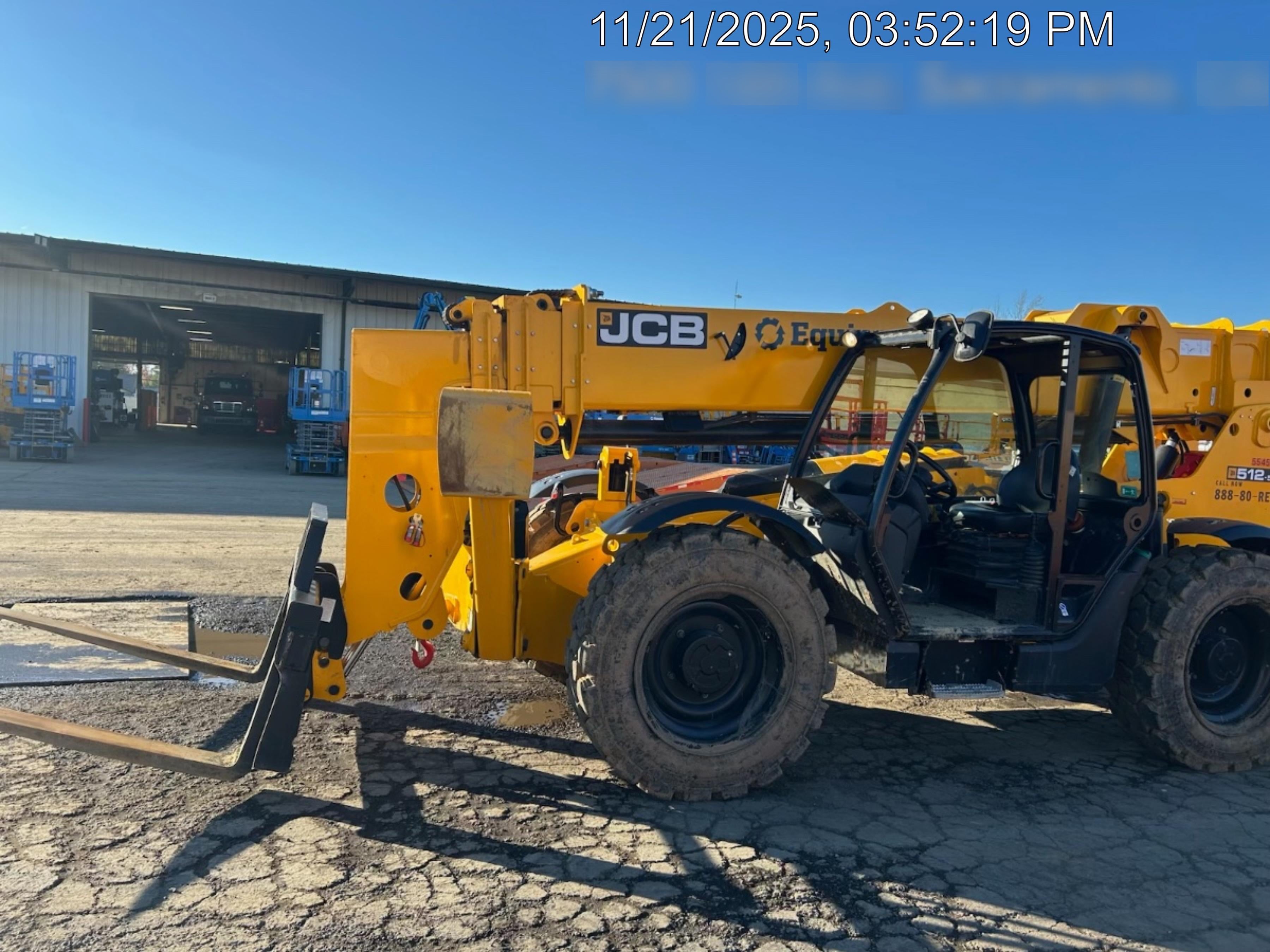 2025 JCB 512-56