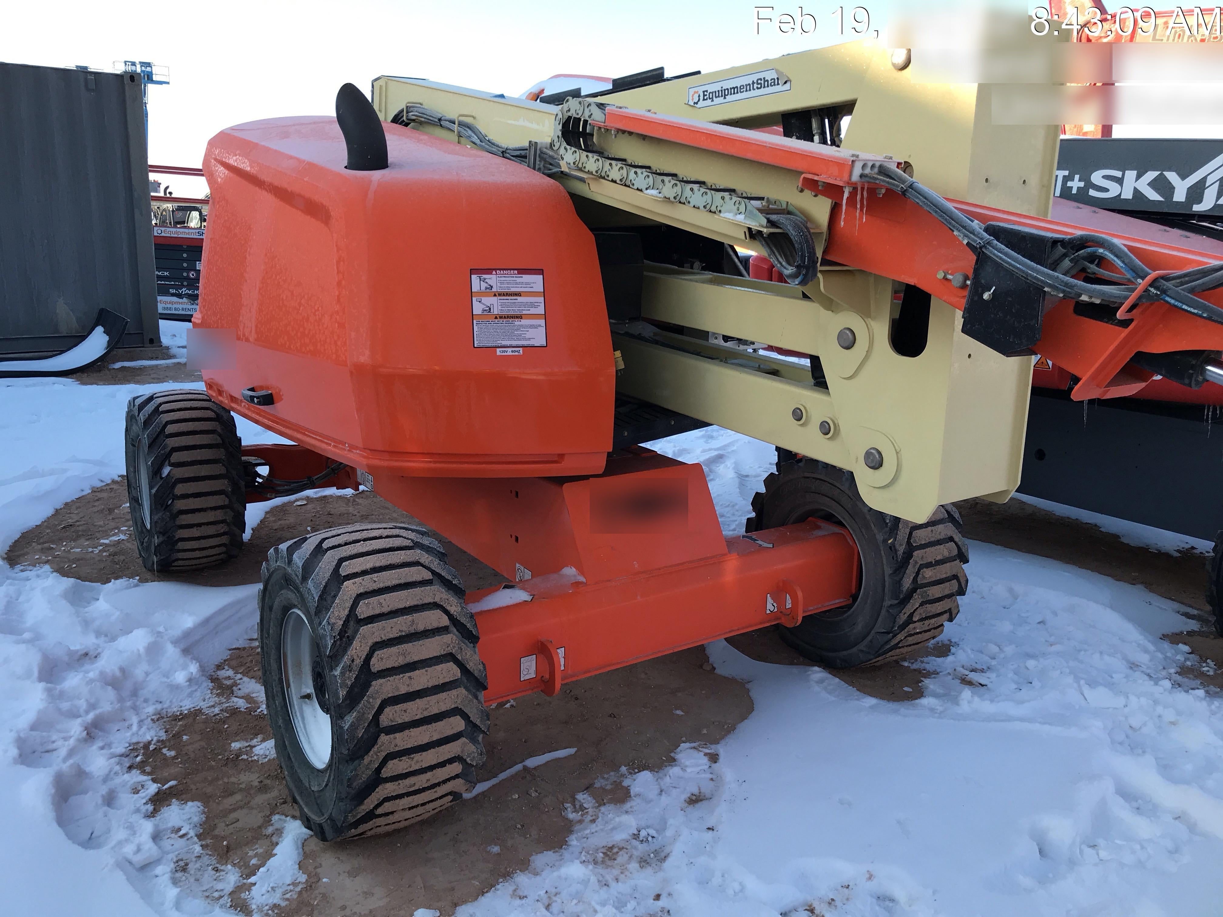 2019 JLG 450AJ