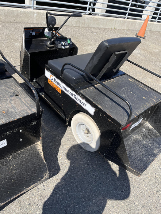 2022 COLUMBIA Expeditor