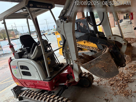 2023 TAKEUCHI TB20e