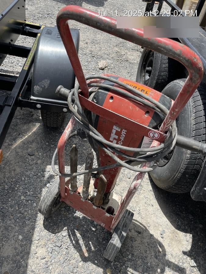 2020 HILTI TE 3000-AVR