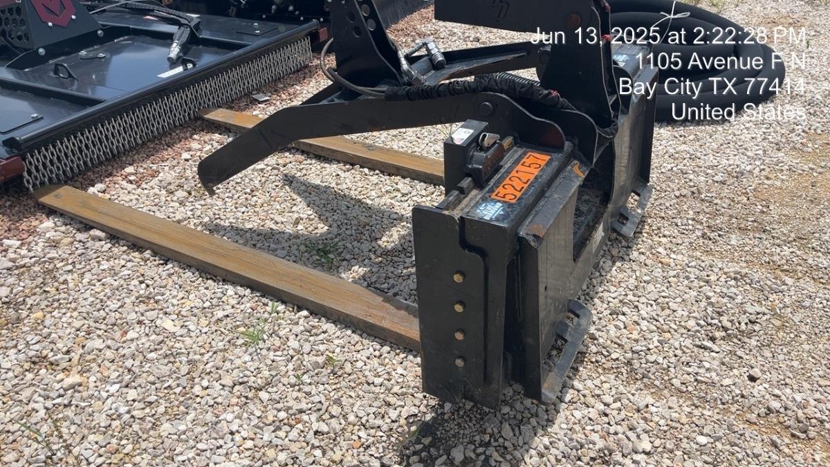 2025 BLUE DIAMOND 106012