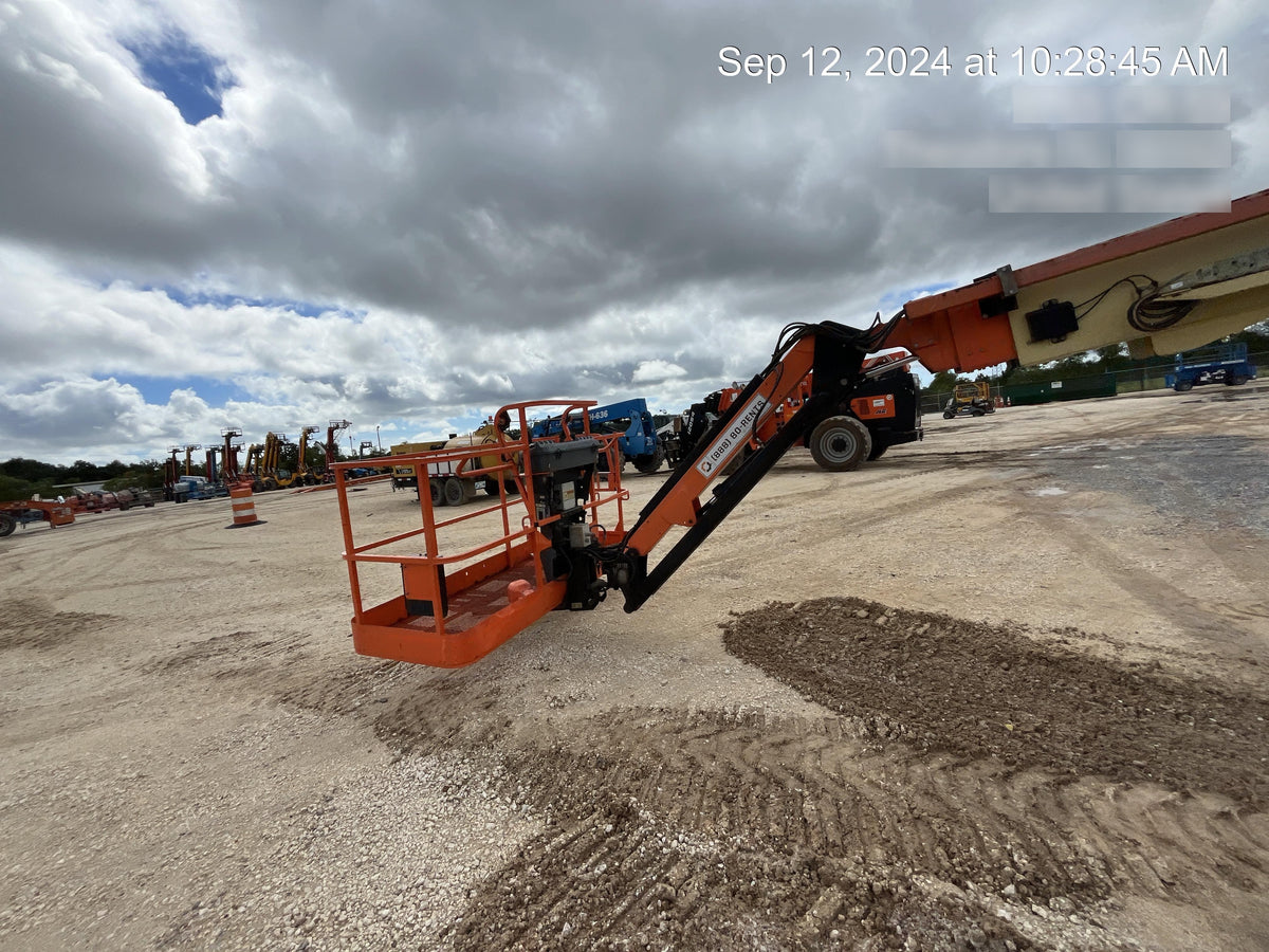 2019 JLG 860SJ