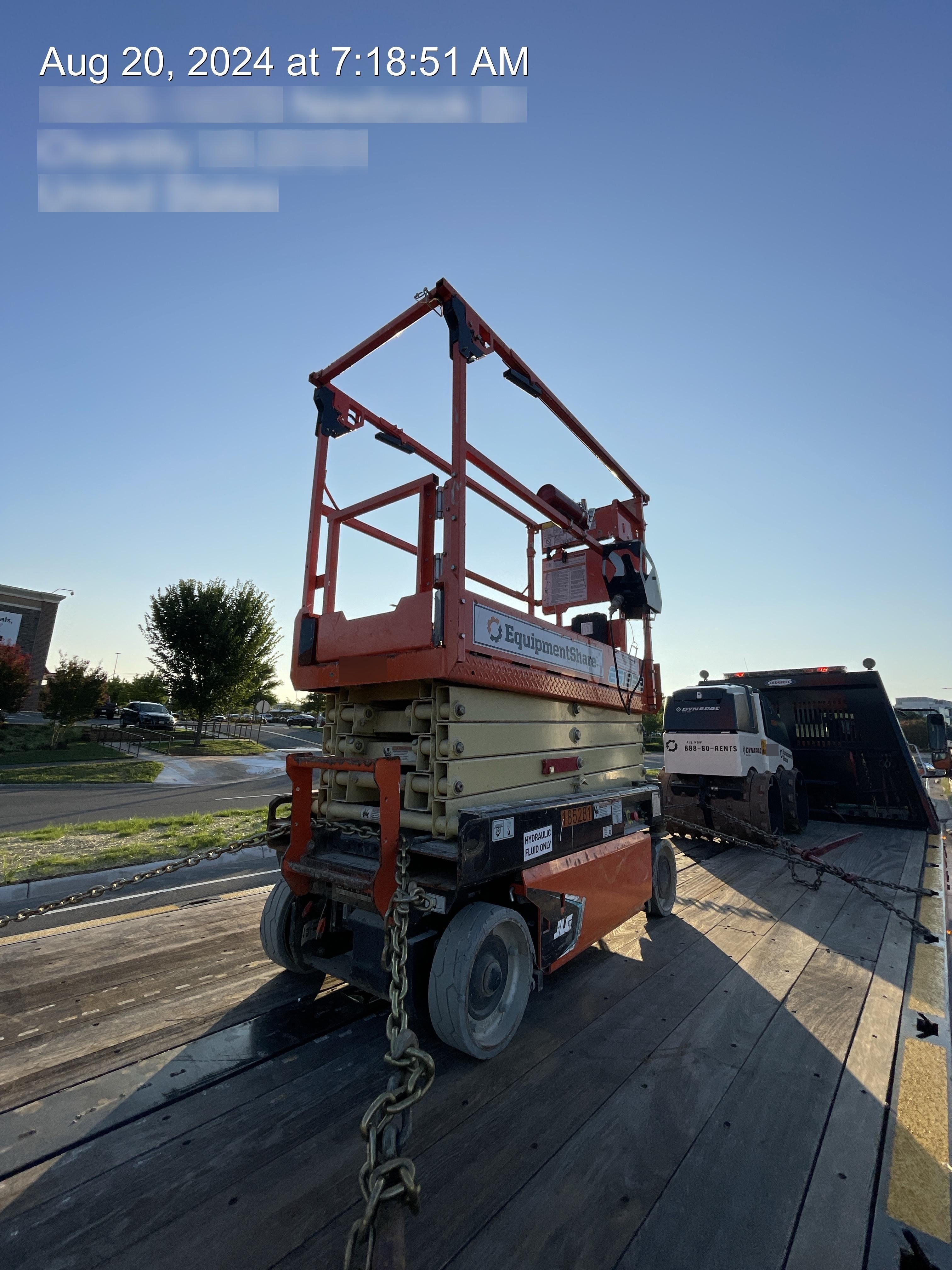 2021 JLG ES1932