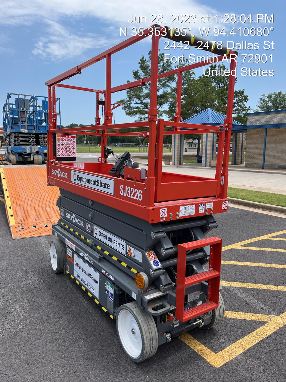2023 SKYJACK SJ3226