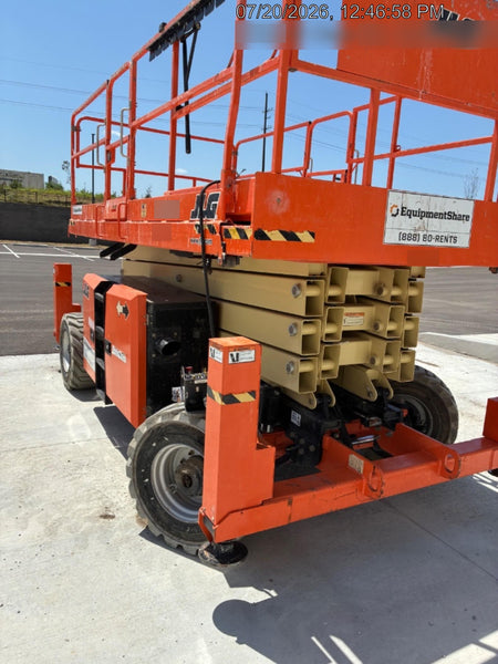 2020 JLG 430LRT