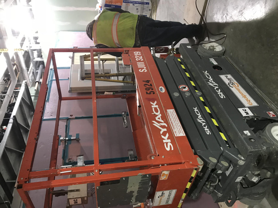 2017 Skyjack SJIII-3219 Skyjack SJ3219 w/Trojan Battery Set, Extended Warranty 5yr/5k hr