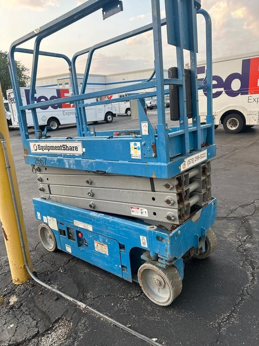 2017 Genie GS-1930 Genie GS-1930 Scissor Lift